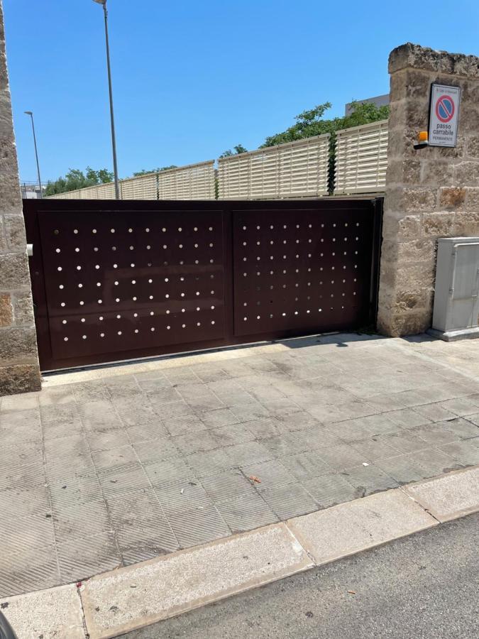 Casa Oberdan - Private Parking Apartamento Monopoli Exterior foto